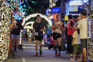 BIB: 5438
                            <button type="button" onclick="openModal(24875344)" class="btn btn-primary btn-sm float-right btn-popup" data-toggle="modal" data-target=".modal-high-quality">
                        <i class="fas fa-shopping-cart"></i> Add to Cart
                    </button>
                                            <button type="button" onclick="isThisMe(24875344, true)" class="btn btn-success btn-sm float-right btn-popup btn-isme hidden" data-toggle="tooltip" data-placement="bottom" title="นี่คือรูปของคุณใช่ไหม คลิกที่นี่เพื่อเอาเข้าอัลบั้ม">
                        <i class="fas fa-plus"></i> Add to album
                    </button>
                    <button type="button" onclick="isThisMe(24875344, false)" class="btn btn-warning btn-sm float-right btn-popup btn-isnotme hidden">
                        <i class="fas fa-ban"></i> Remove from album
                    </button>